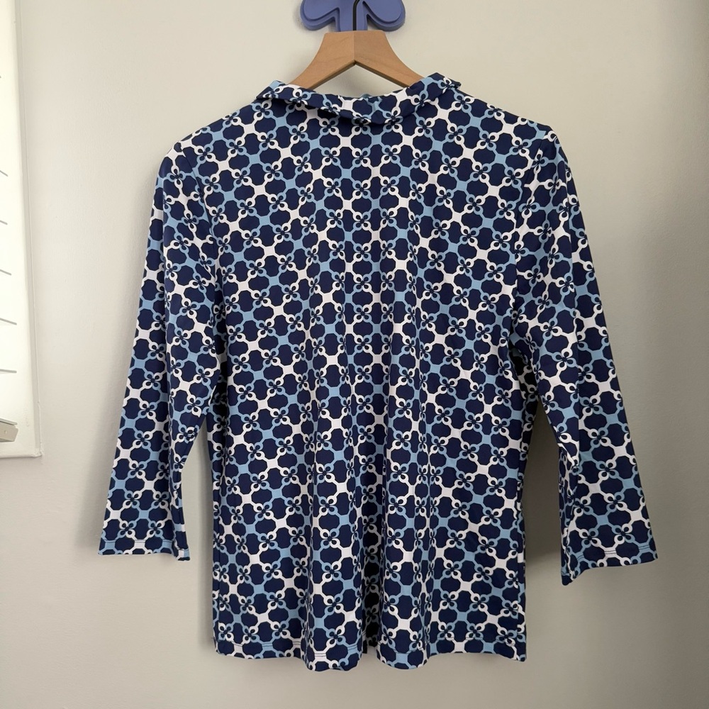 J.Mclaughlin XL Durham Blue Geometric Top Catalina Cloth Ruffle Neck Preppy - Picture 2 of 5